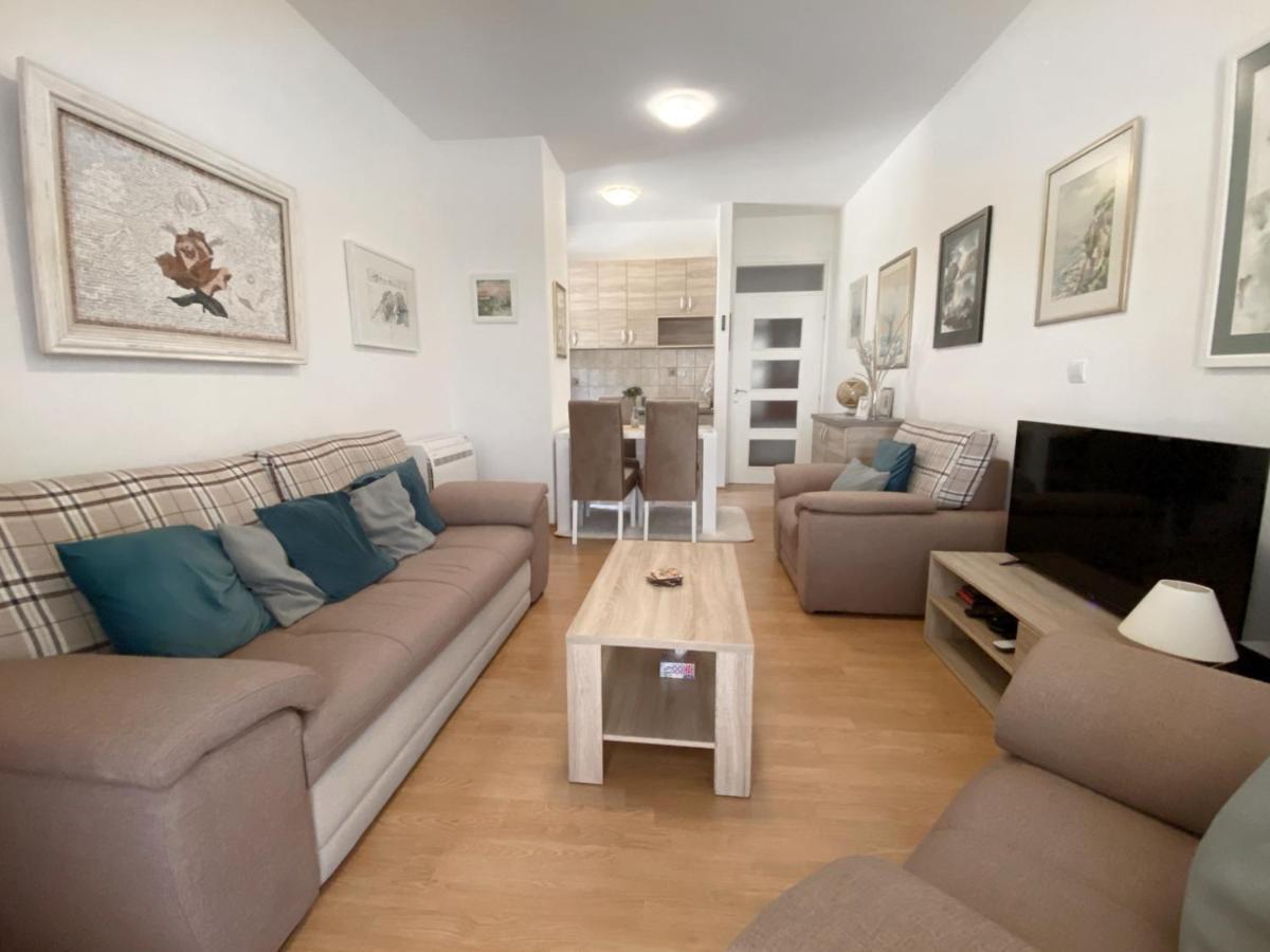 Welcome Apartments Petrovac ภายนอก รูปภาพ