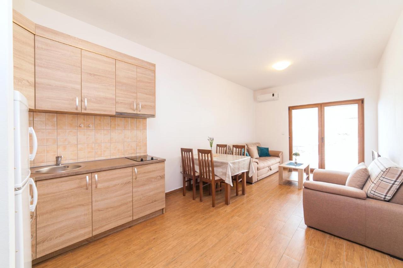 Welcome Apartments Petrovac ภายนอก รูปภาพ