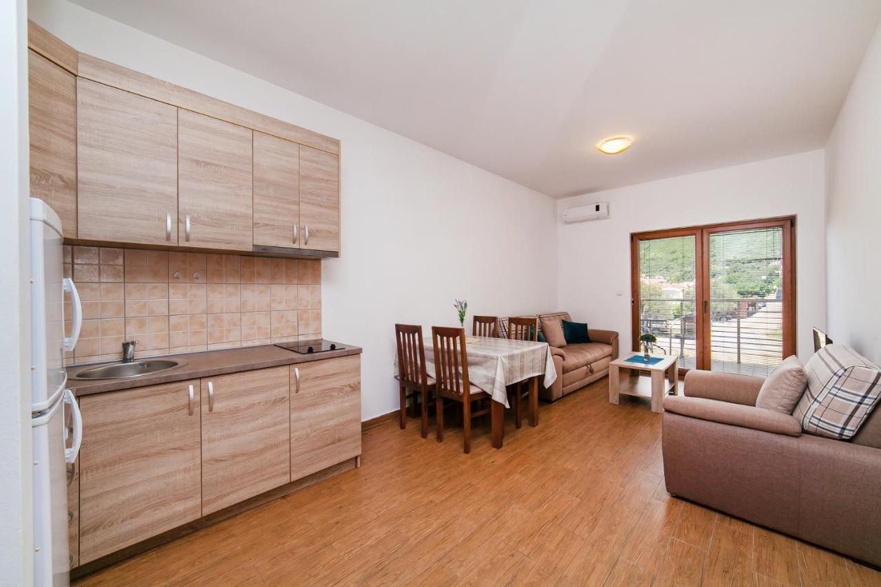 Welcome Apartments Petrovac ภายนอก รูปภาพ